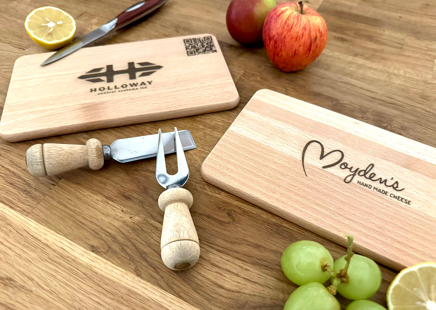 Custom Engraved Beech Cheese Boards for Corporate Gifts & Hospitality. 22.5x12.5x1.2 cm